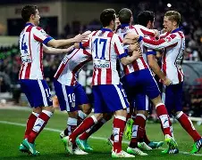 关于今夜西甲焦点战，马德里竞技篮板制胜，球迷炸锅，身体对抗强度拉满的信息