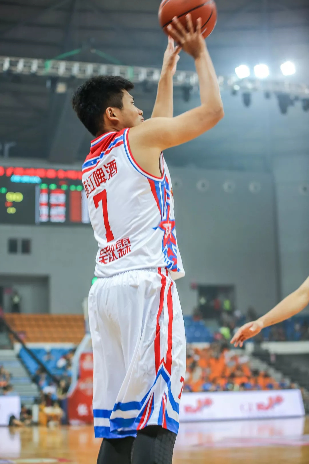 关于亚特兰大训练开放日；今晨扳平良机引欢呼；全明星赛在即；资深球员宣示担当的信息-mk体育在线