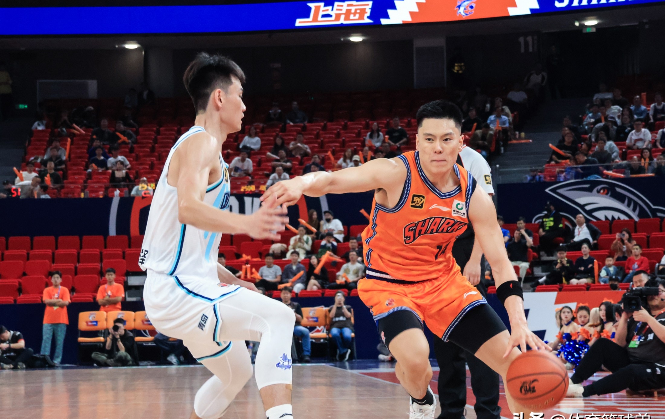 赛前欧超杯焦点战；浙江队强势反弹；气氛紧张；团队化学反应显著的简单介绍-mk在线入口